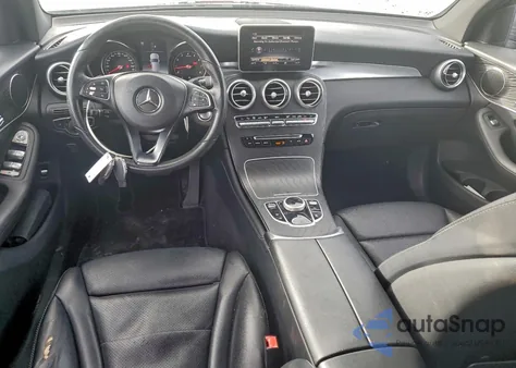 2018 Mercedes-Benz Glc 300 z USA, uszkodzony, nr VIN WDC0G4JBXJV044265